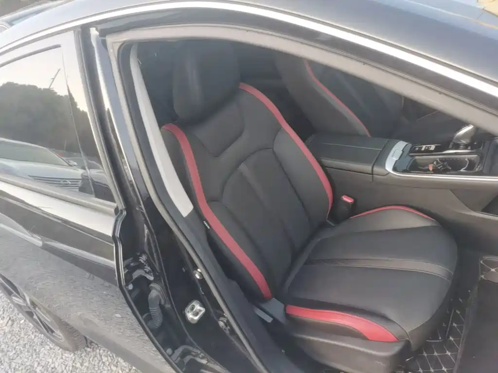 Dongfeng Aeolus Yixuan MAX 2024 2024 1.5T Luxury Edition