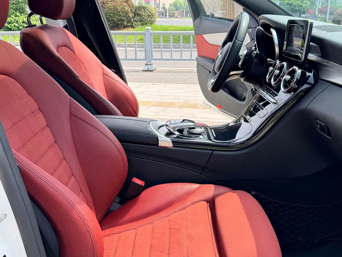 Mercedes-Benz C-Class 2017 Facelift C 200 Sport Edition фото 10