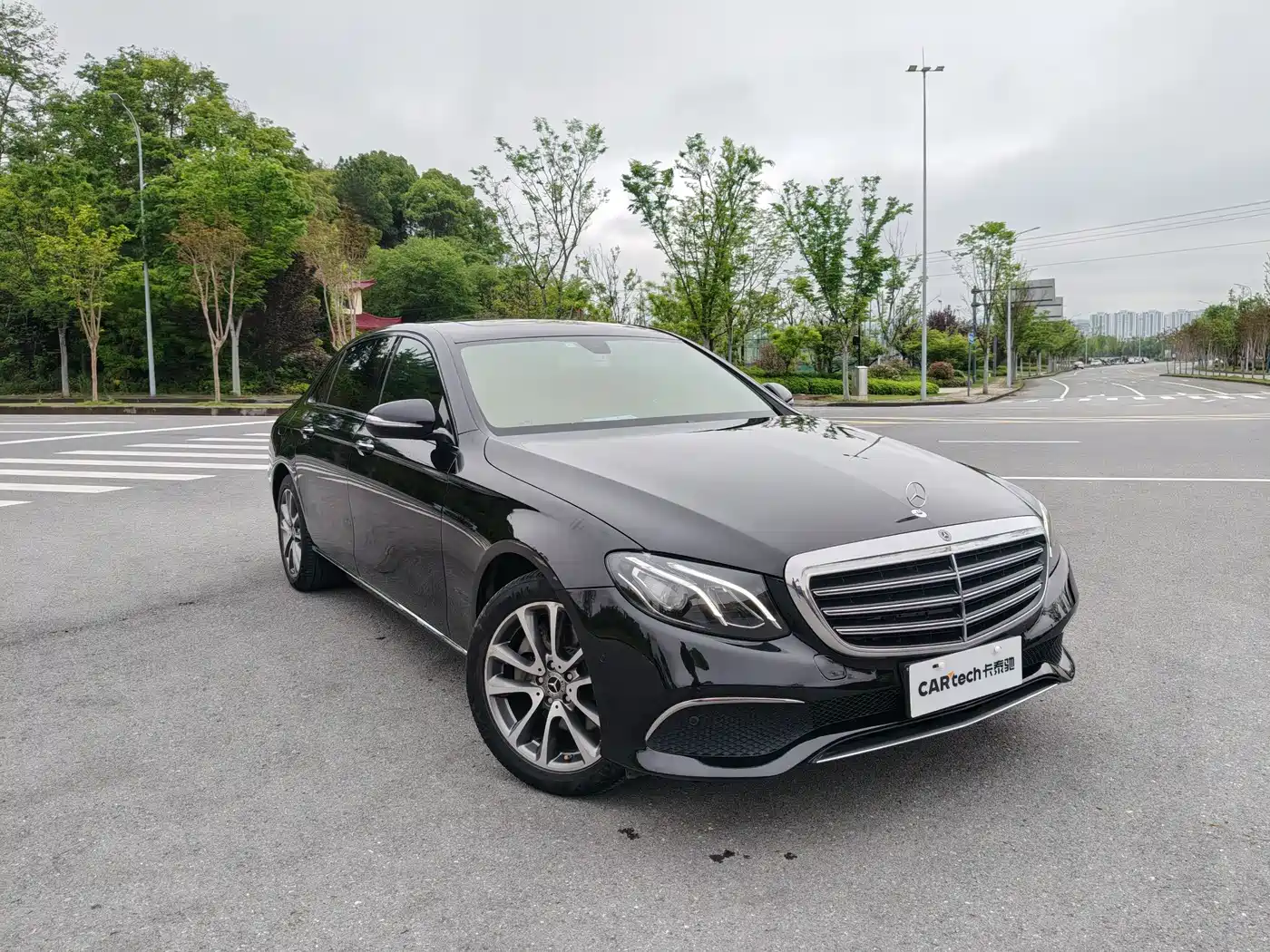 Mercedes-Benz E-Class 2018 Facelift E 200 L фото 3