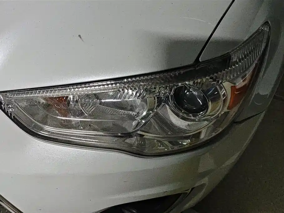 Mitsubishi ASX 2013 2.0L CVT 2WD Elite фото 5