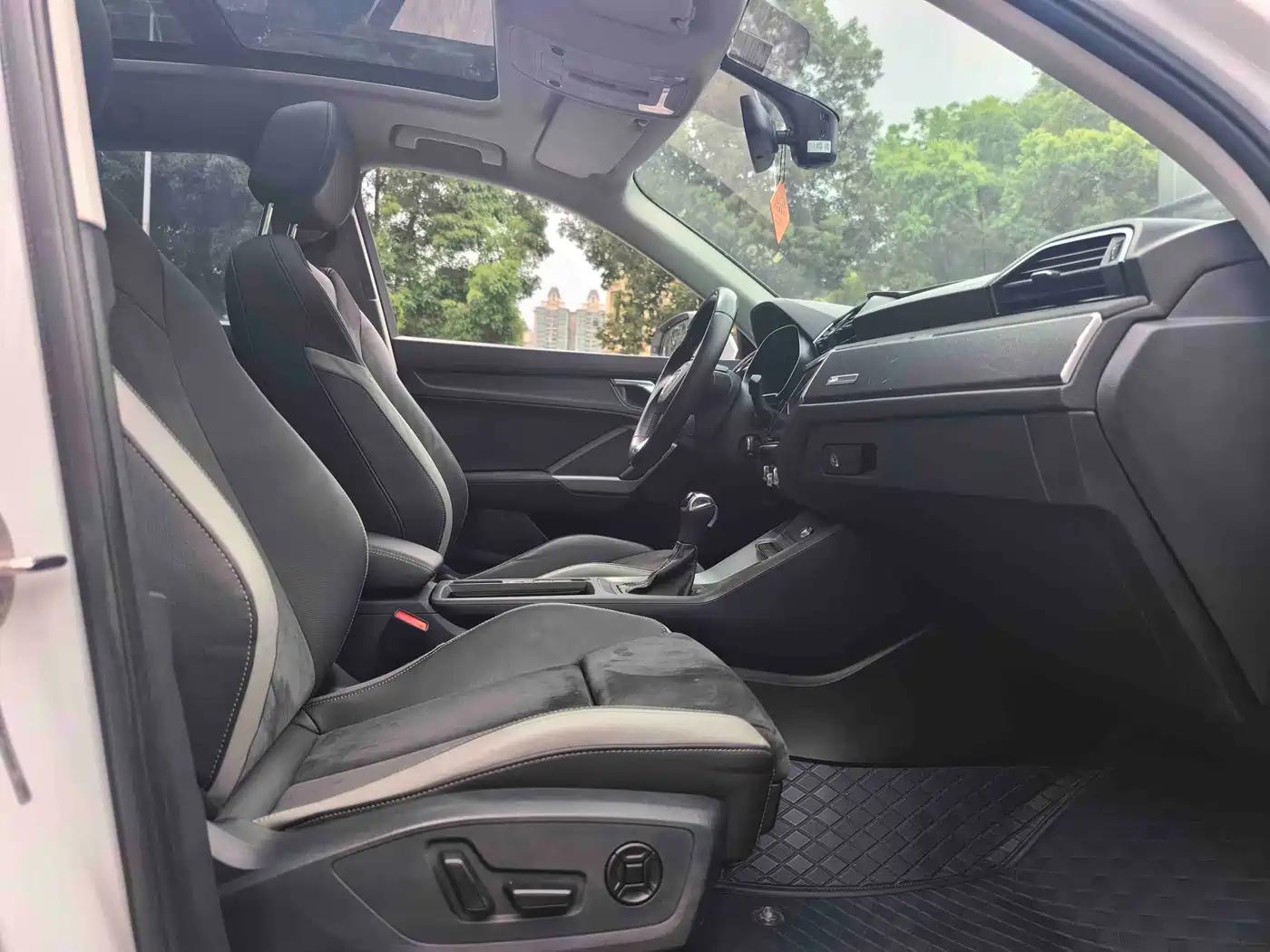 Audi Q3 2022 35 TFSI Progressive Dynamic фото 10