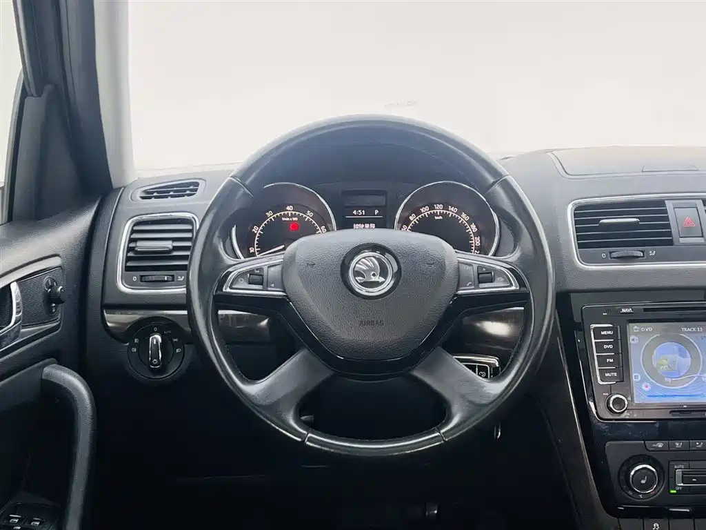 Škoda Yeti 2014 1.4TSI DSG Wild фото 18