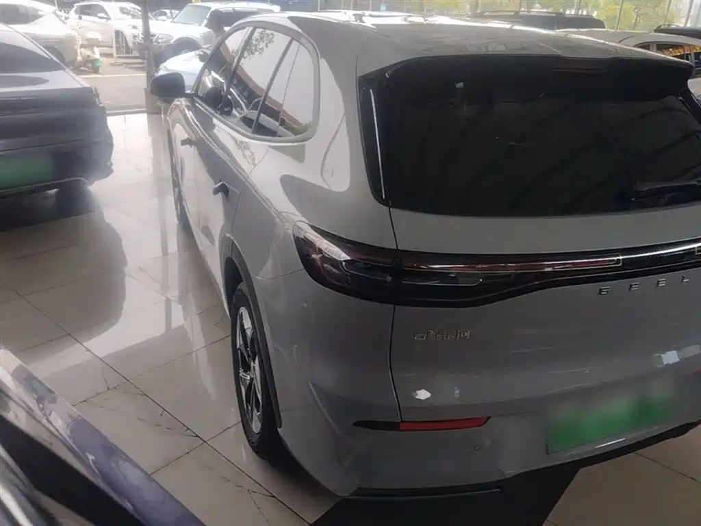 Geely Galaxy Galaxy E5 2024 440km Start Edition фото 5