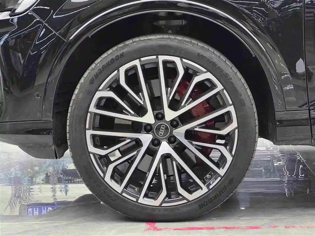 2026 Audi SQ7