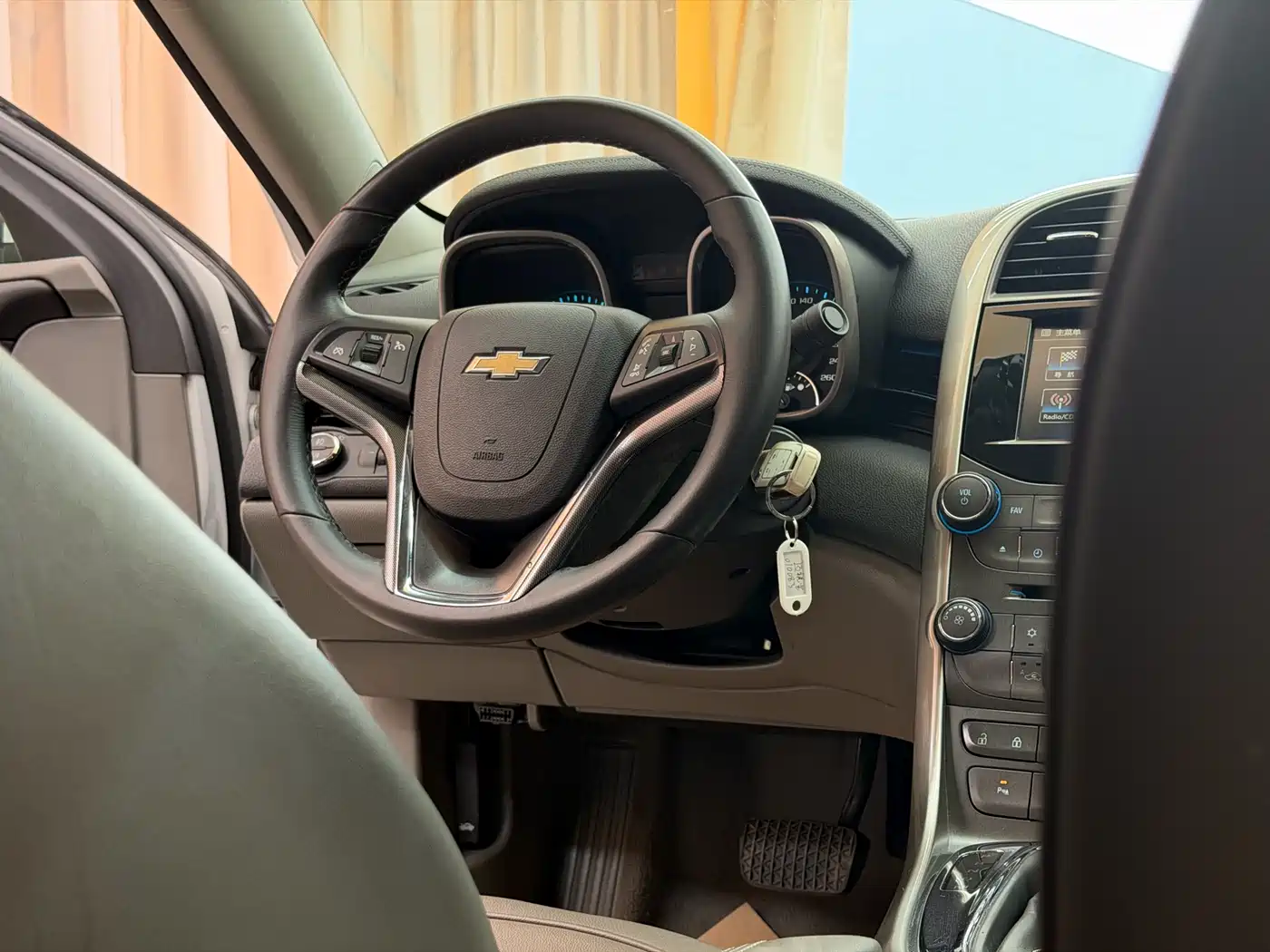 Chevrolet Malibu 2014 2.0L Automatic Luxury фото 19