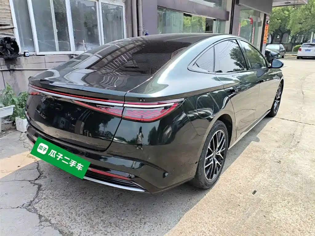 BYD Seal 2023 DM-i 1.5L 121km Luxury фото 7