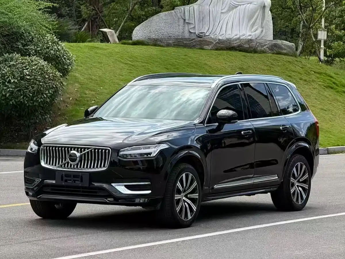 Volvo XC90 2021 B5 Smart Drive Luxury 5-seater