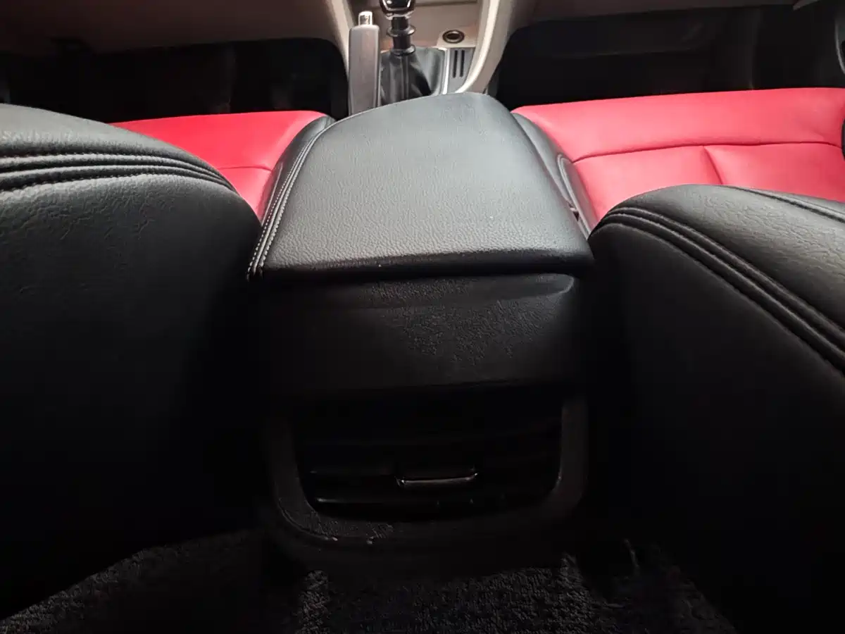 Buick Excelle 2015 15N Manual Luxury фото 13