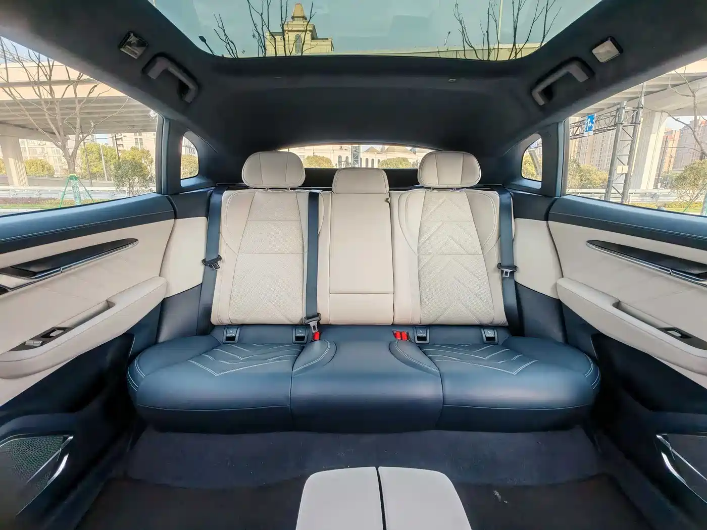 ZEEKR EXTREME KRYPTON 001