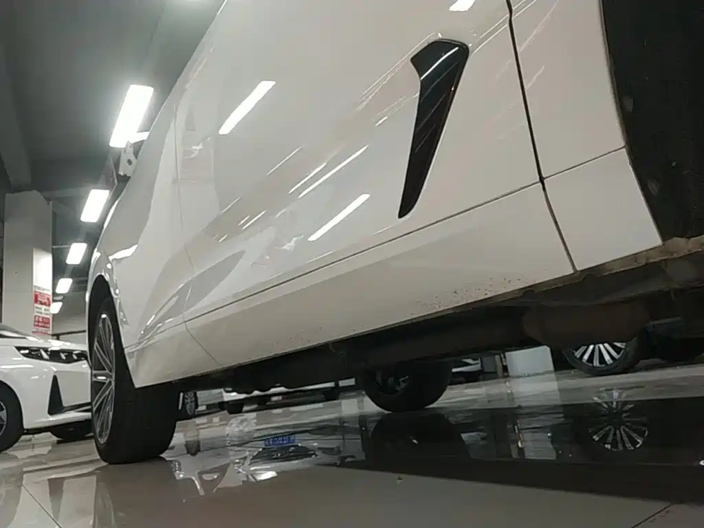 Changan UNI-K 2021 2021 2.0T Premium