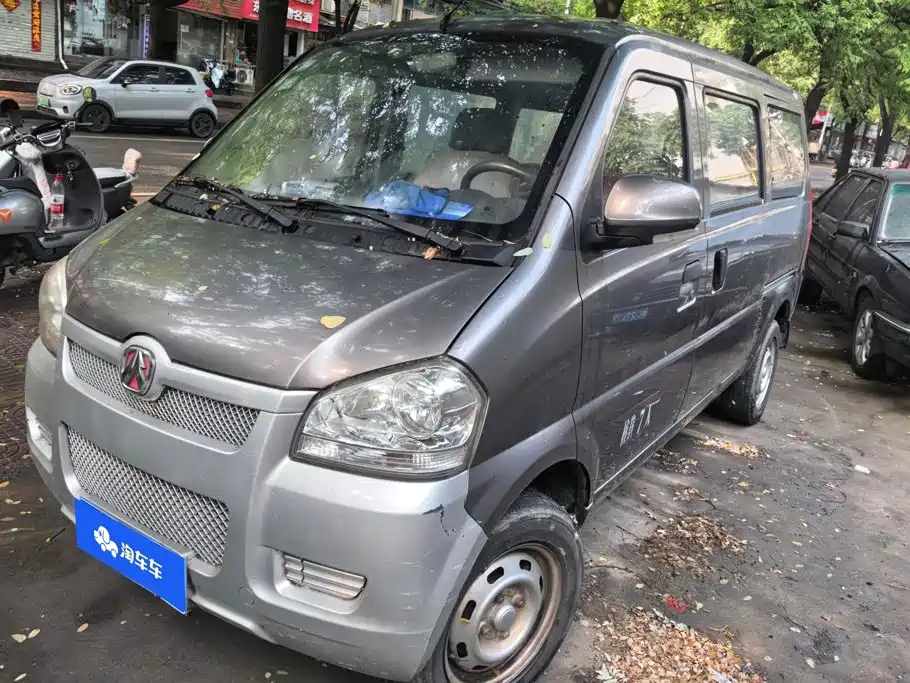 BAIC Weiwang 306 2015 2016 1.0L Base 5-seater LJ465