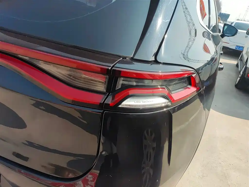BYD Tang 2019 2.0T Automatic Smart Connect Honor 7-seater China VI фото 24
