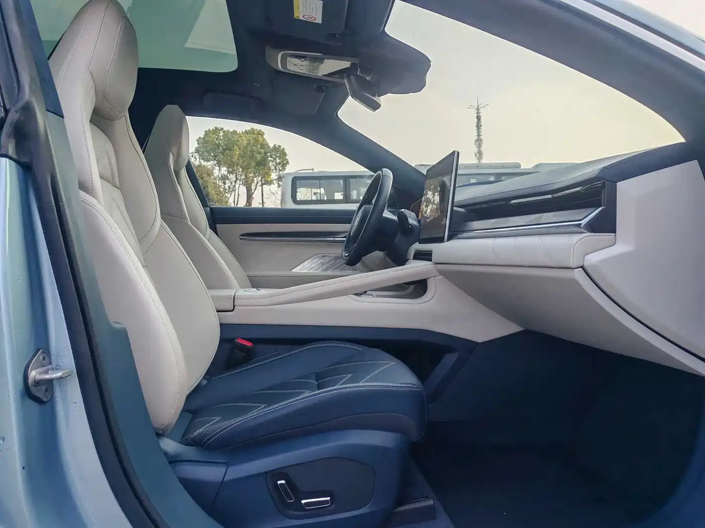 ZEEKR EXTREME KRYPTON 001