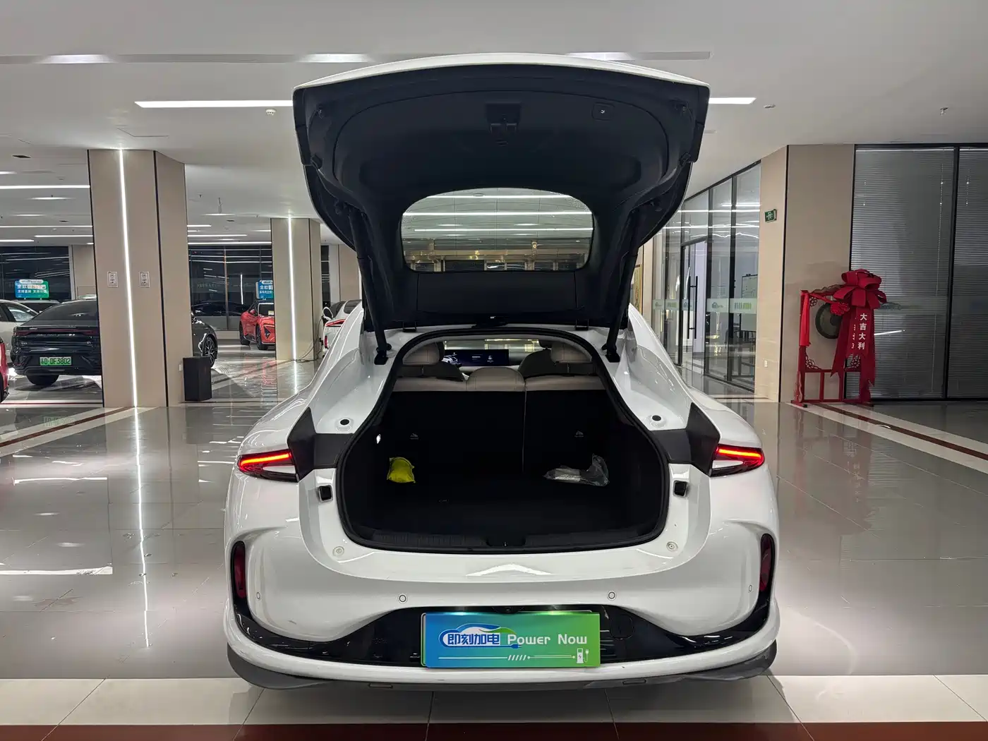 ZHIJI AUTOMOBILE ZHIJI L6