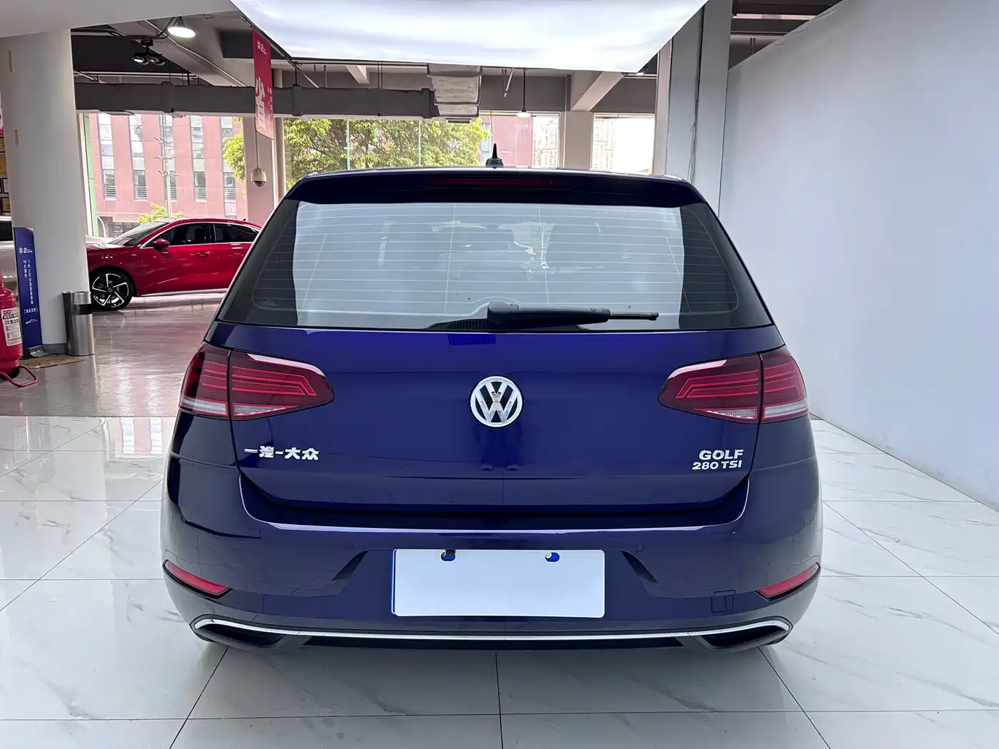 Volkswagen Golf 2020 Beloved Edition 280TSI DSG Comfort фото 6