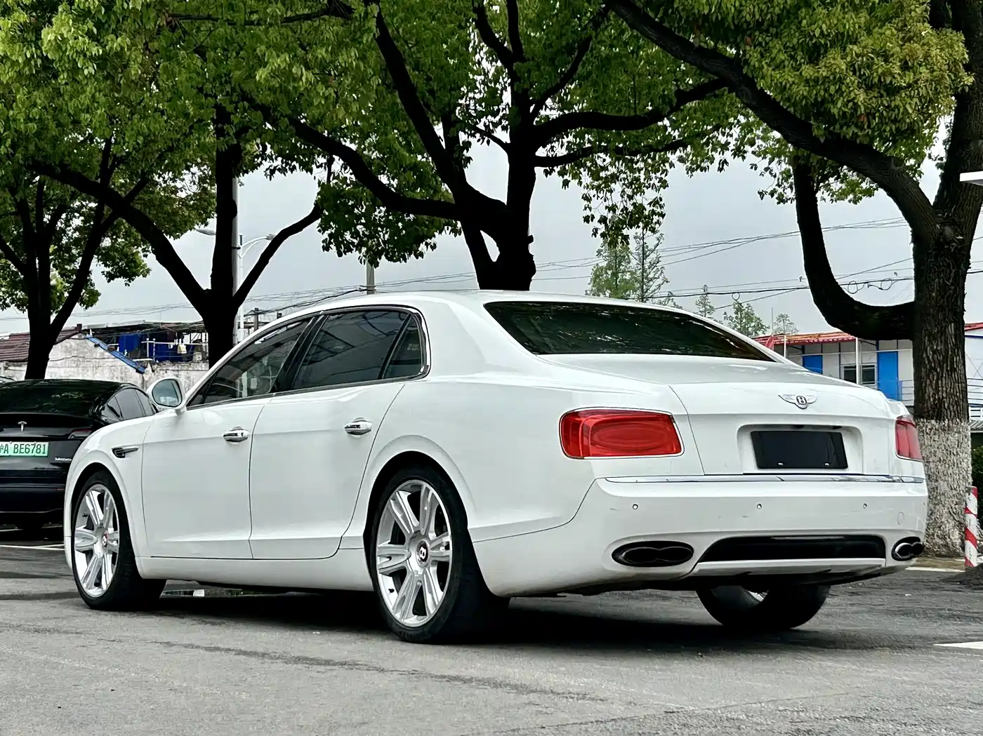 Bentley Flying Spur 2014 4.0T V8 Prestige Edition фото 7