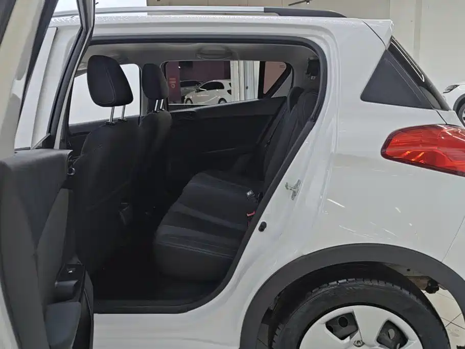 Baojun 310 2019 2016 1.2L Manual Comfort Model