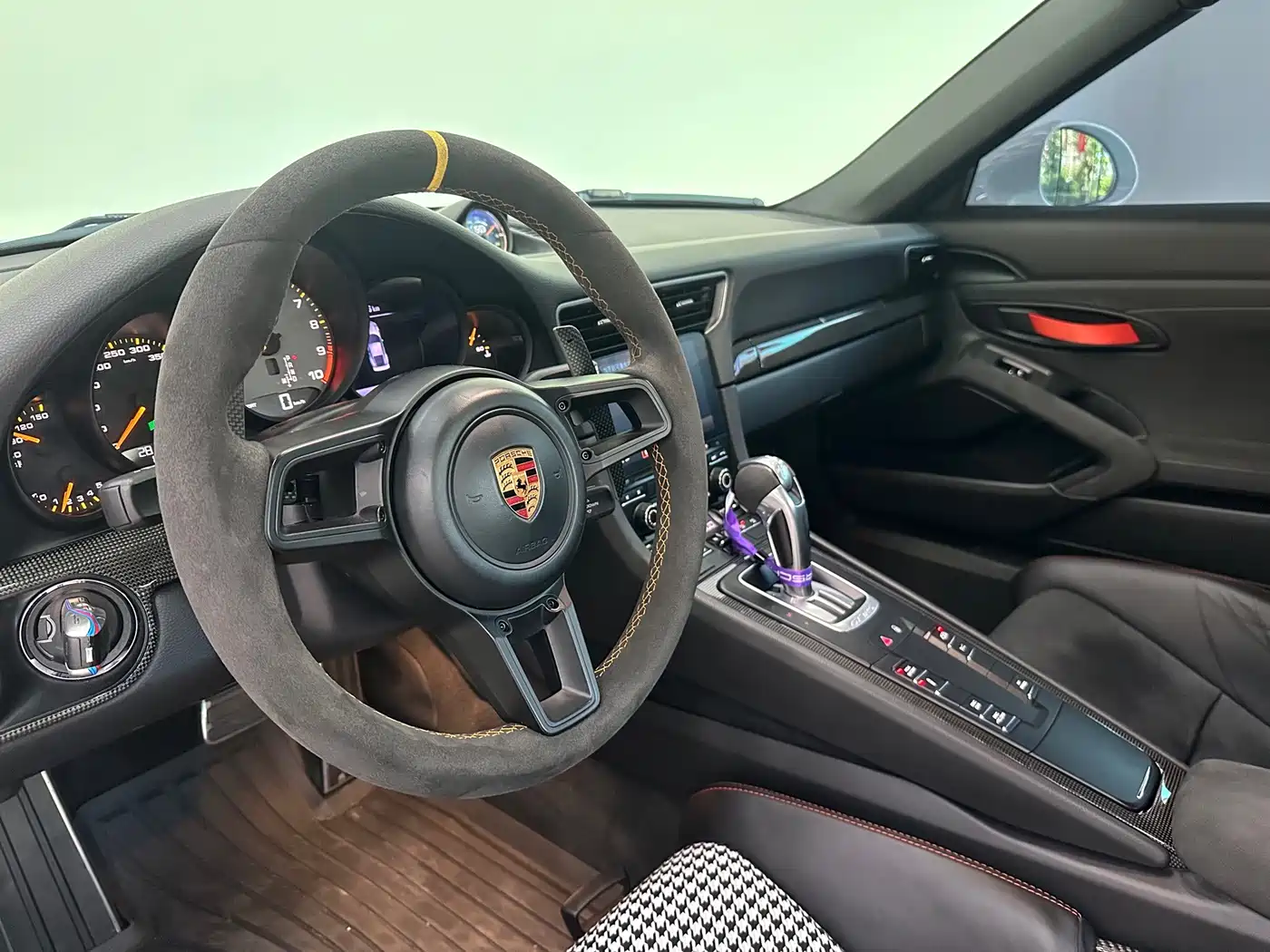Фото 21 - Porsche 911