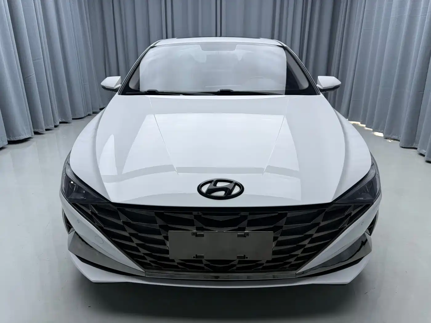 Hyundai Elantra 2022 1.5L CVT GLX Elite Edition фото 2