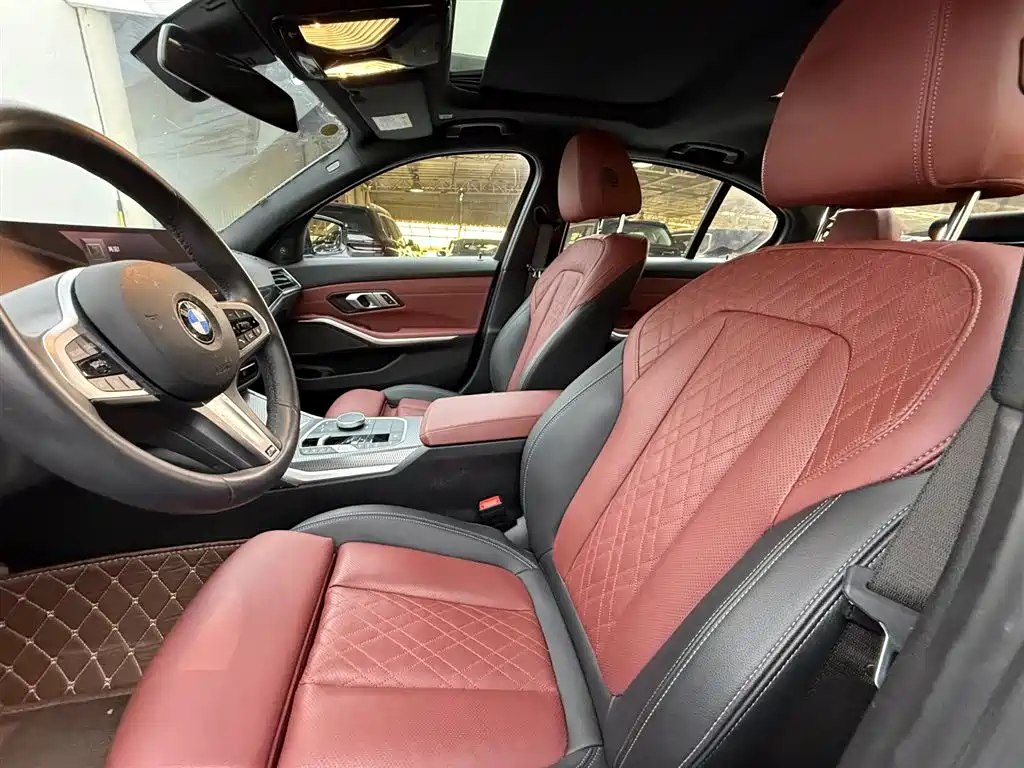 BMW 3 Series 2024 325i M Sport Shadowline Package фото 8