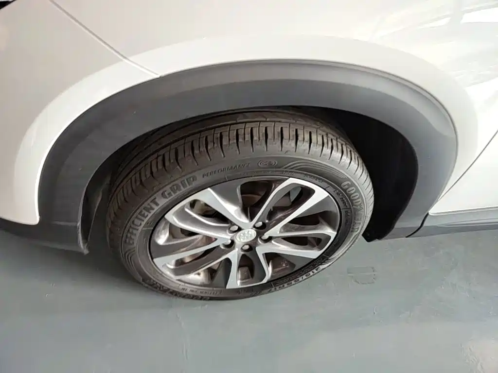Buick Encore 2022 2021 332T CVT Elite