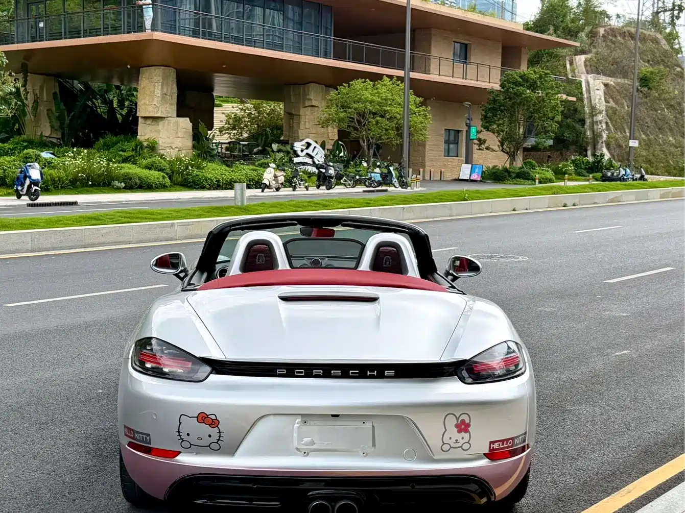 Porsche 718 2018 Boxster 2.0T фото 6
