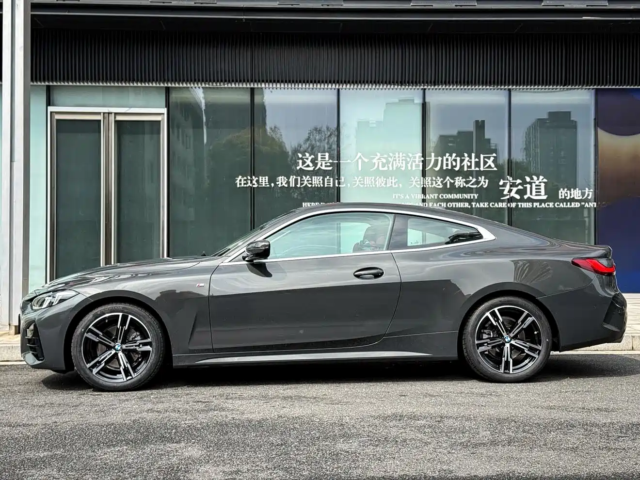BMW 4-SERIES