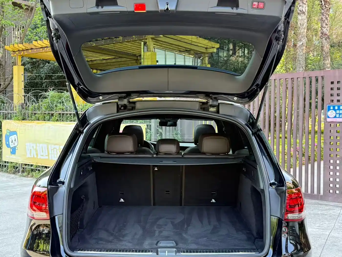 Mercedes-Benz GLC 2020 GLC 300 L 4MATIC Luxury фото 15