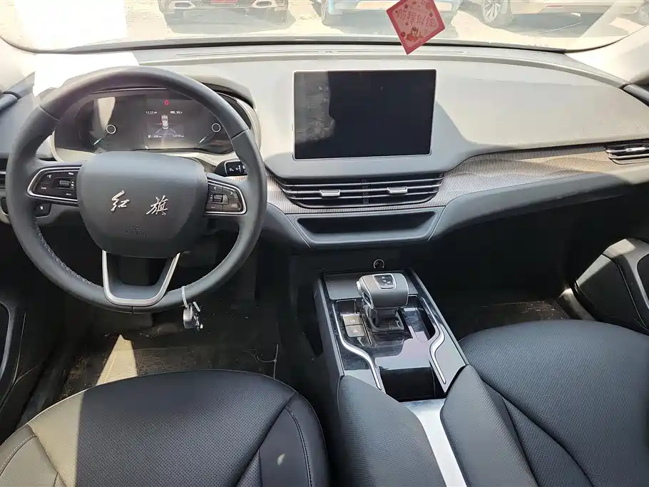 Hongqi E-QM5 2023 Facelift Basic Travel Edition фото 12