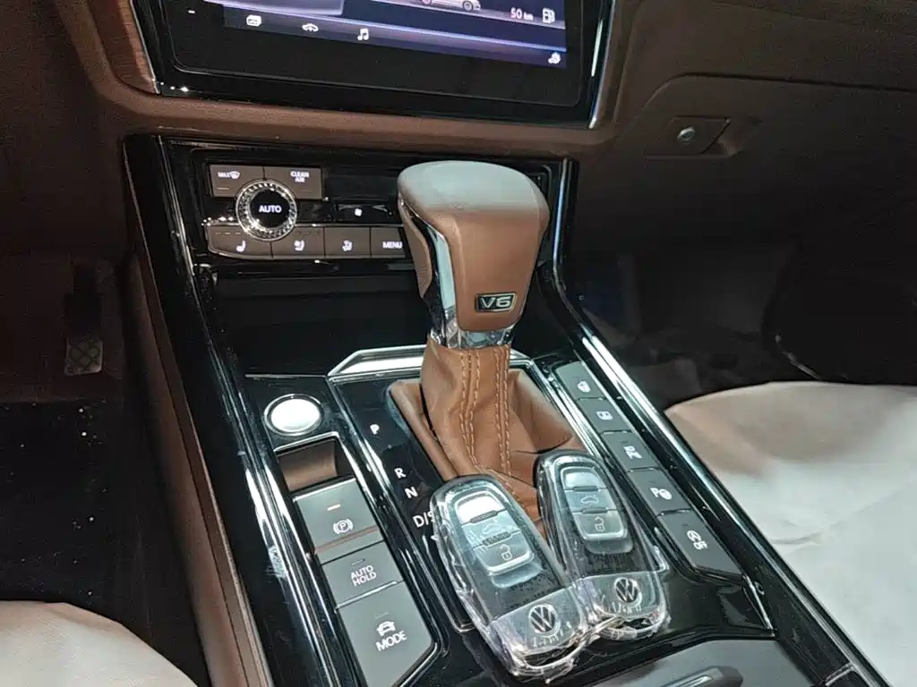 Volkswagen Phideon 2023 2021 380TSI Premium Edition