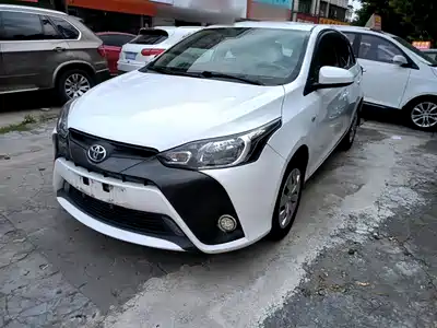 Toyota Yaris L