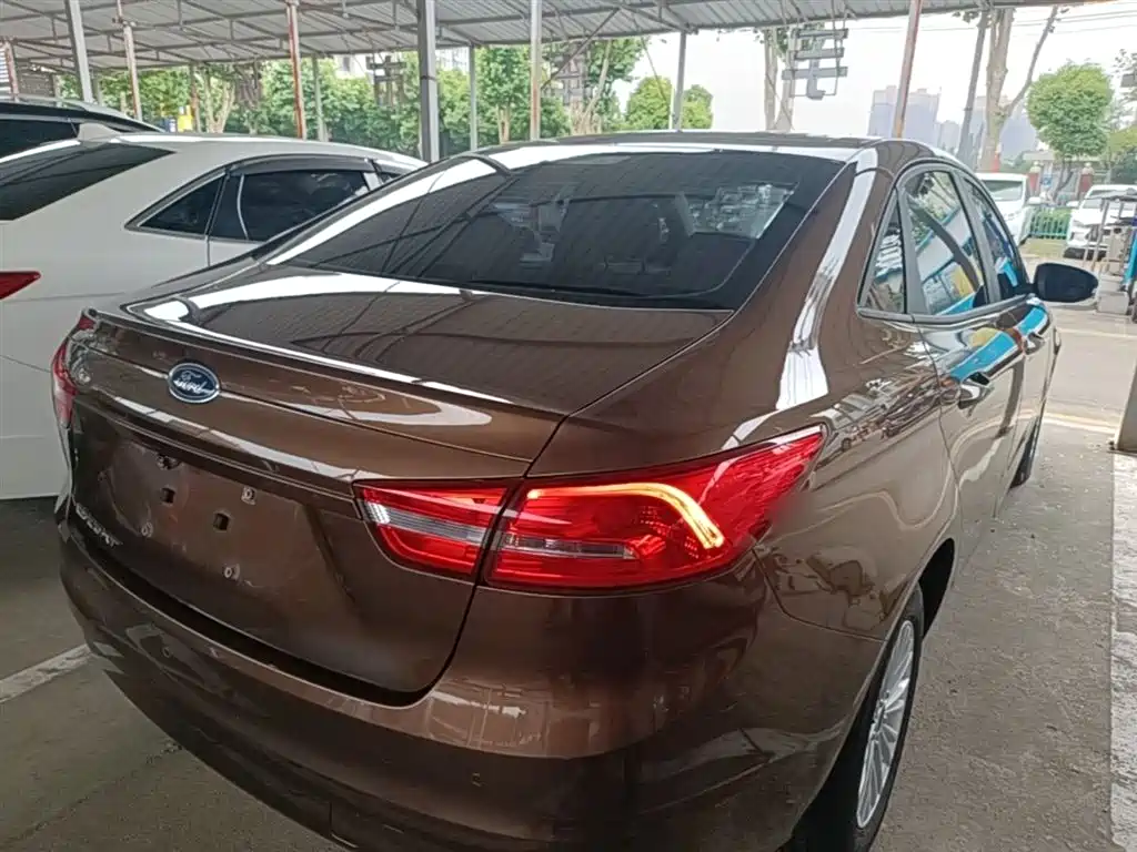 Ford Escort 2015 2015 1.5L Automatic Comfort