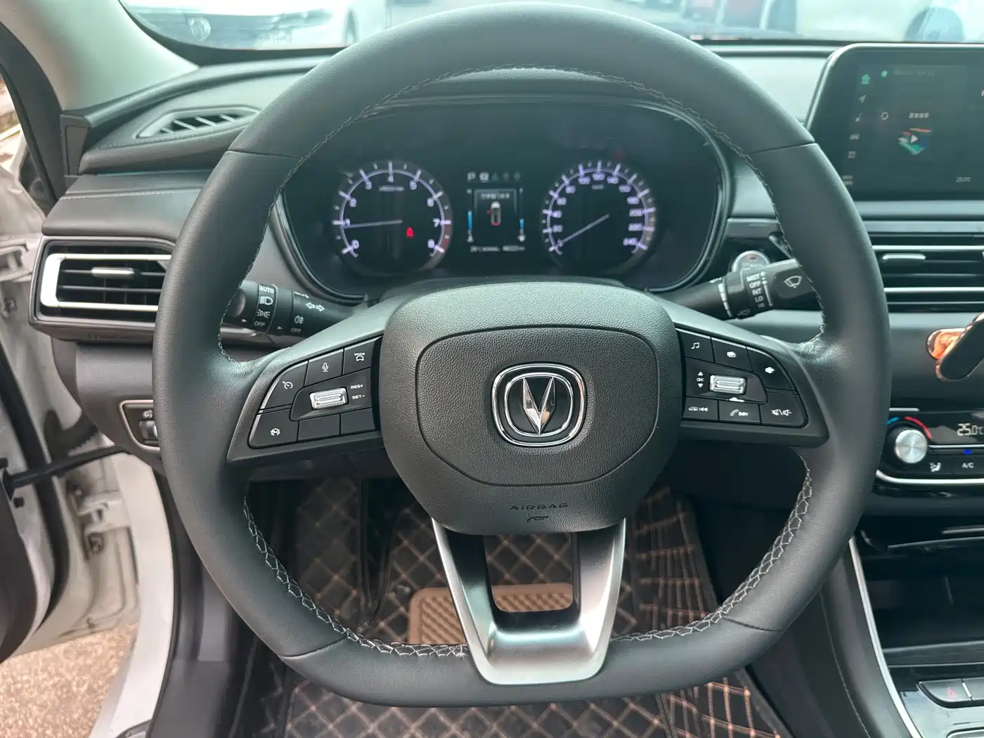 Changan Ruicheng CC 2021 2022 Blue Whale Edition 1.5T DCT Luxury
