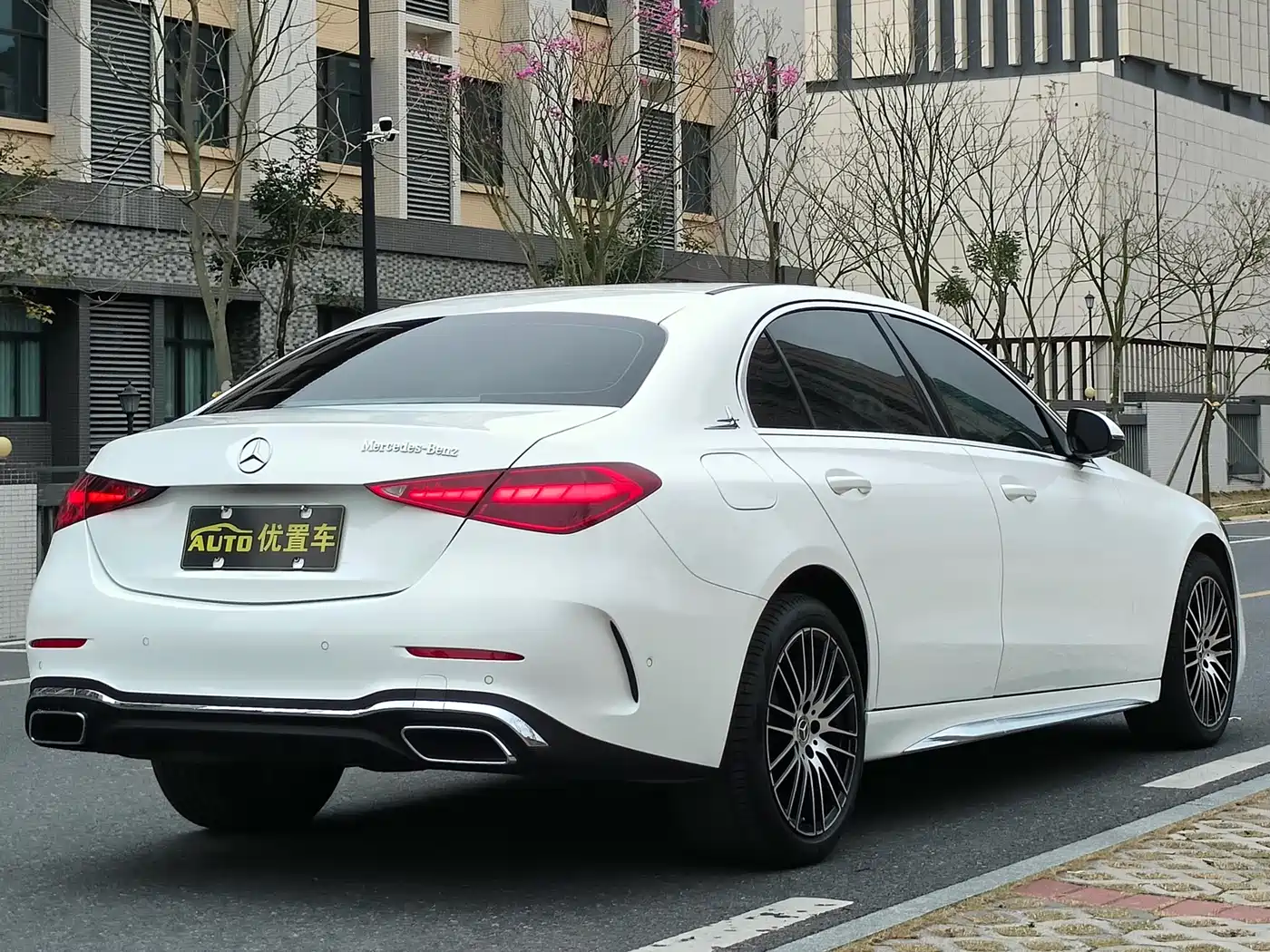 Mercedes-Benz C-Class 2024 C 200 L Sport Edition фото 3