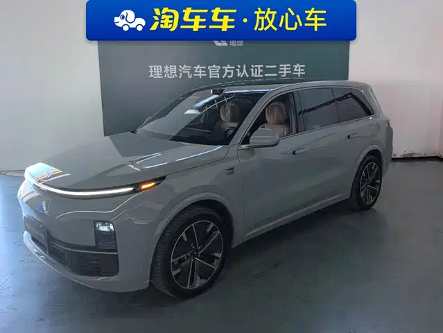 Li Auto Li Xiang L9 2025