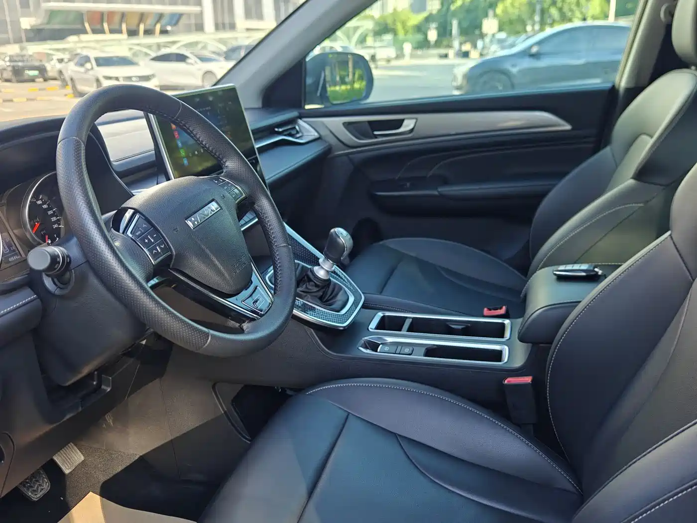 Haval M6 2023 PLUS 1.5T Manual Luxury Smart Connect фото 14
