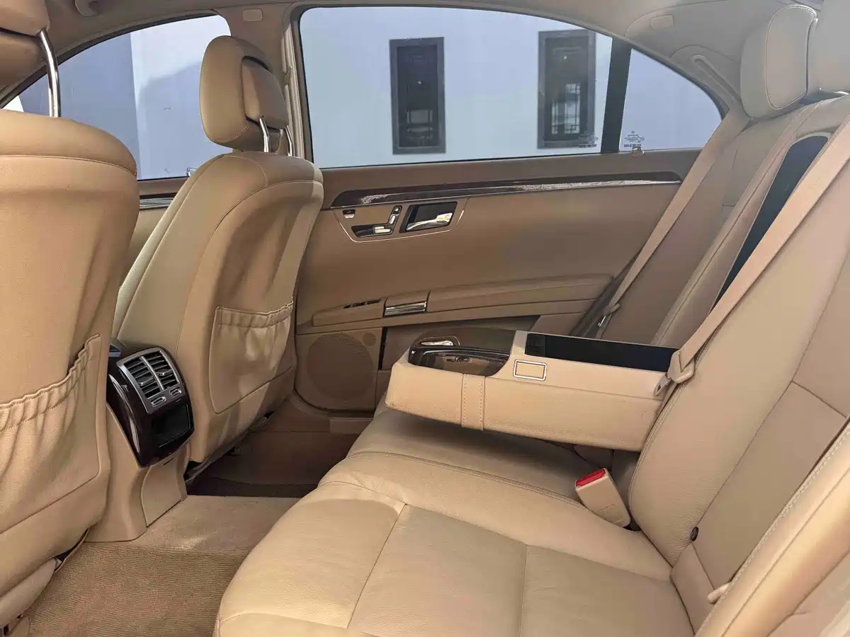 Mercedes-Benz S-Class 2012 S 300 L Business Simplified Edition фото 13