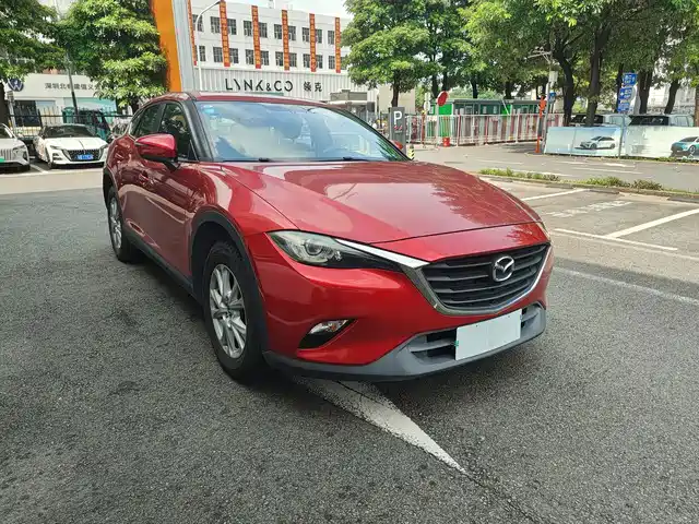 Mazda CX-4 2018 Model 2.0L Automatic 2WD Skyactiv Explorer (China V) — фото 3