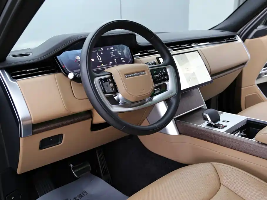 Land Rover Range Rover 2024 2024 3.0 L6 360PS Golden Age Edition