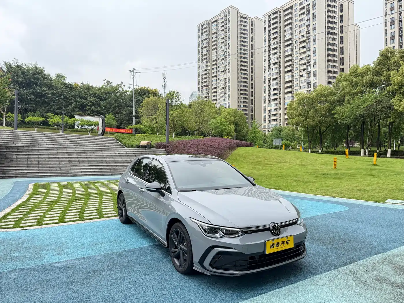 Volkswagen Golf 2021 280TSI DSG R-Line фото 8