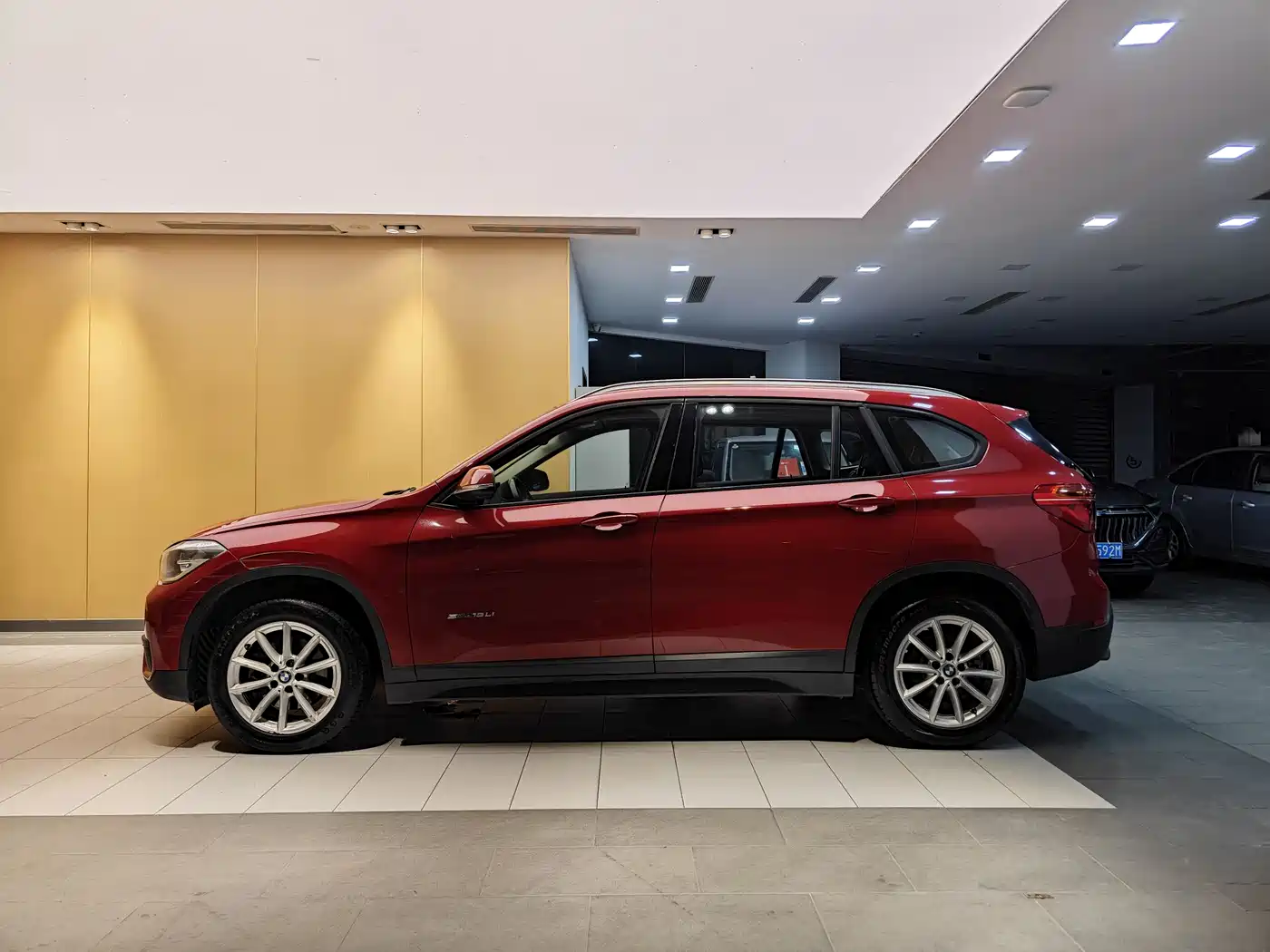 BMW X1 2018 sDrive18Li Fashion Model фото 6