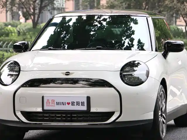 MINI Electric MINI COOPER 2025
