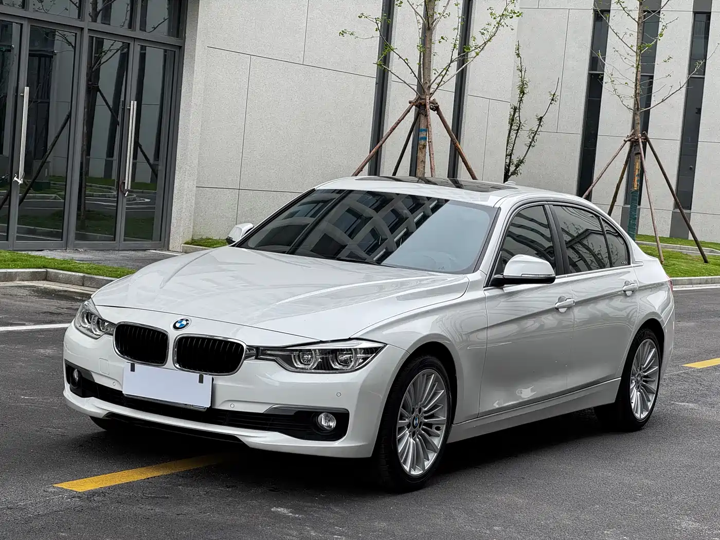 BMW 3 Series 2018 320Li Fashion Style