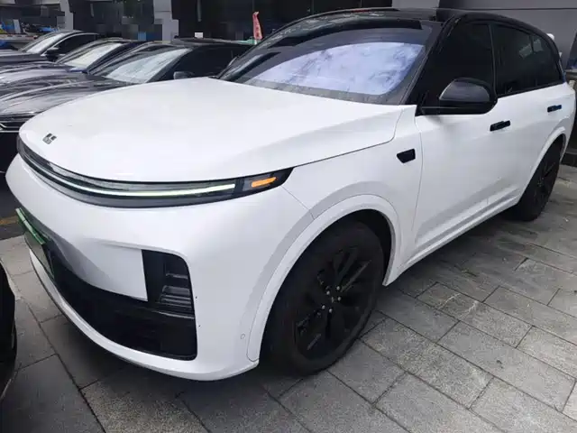 Li Auto L7 2023
