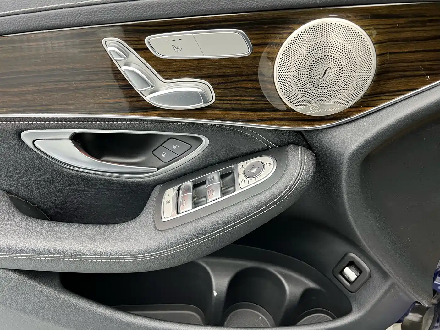 Mercedes-Benz GLC 2019 GLC 260 4MATIC Dynamic фото 5