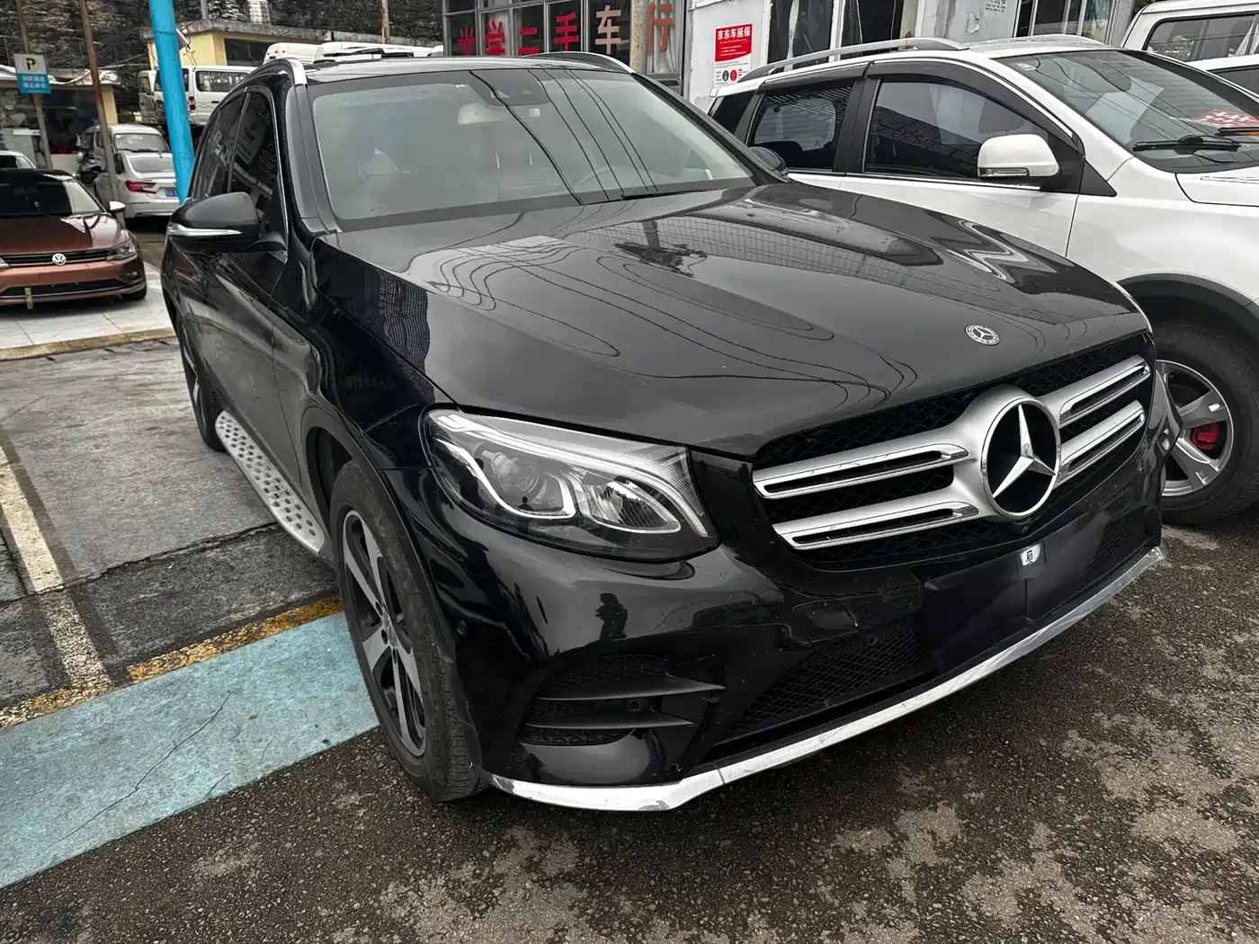 Mercedes-Benz GLC 2019 GLC 260 4MATIC Luxury фото 3