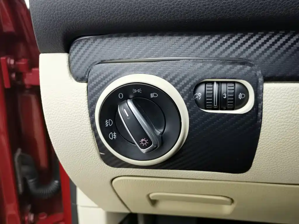 Фото 21 - Volkswagen Golf
