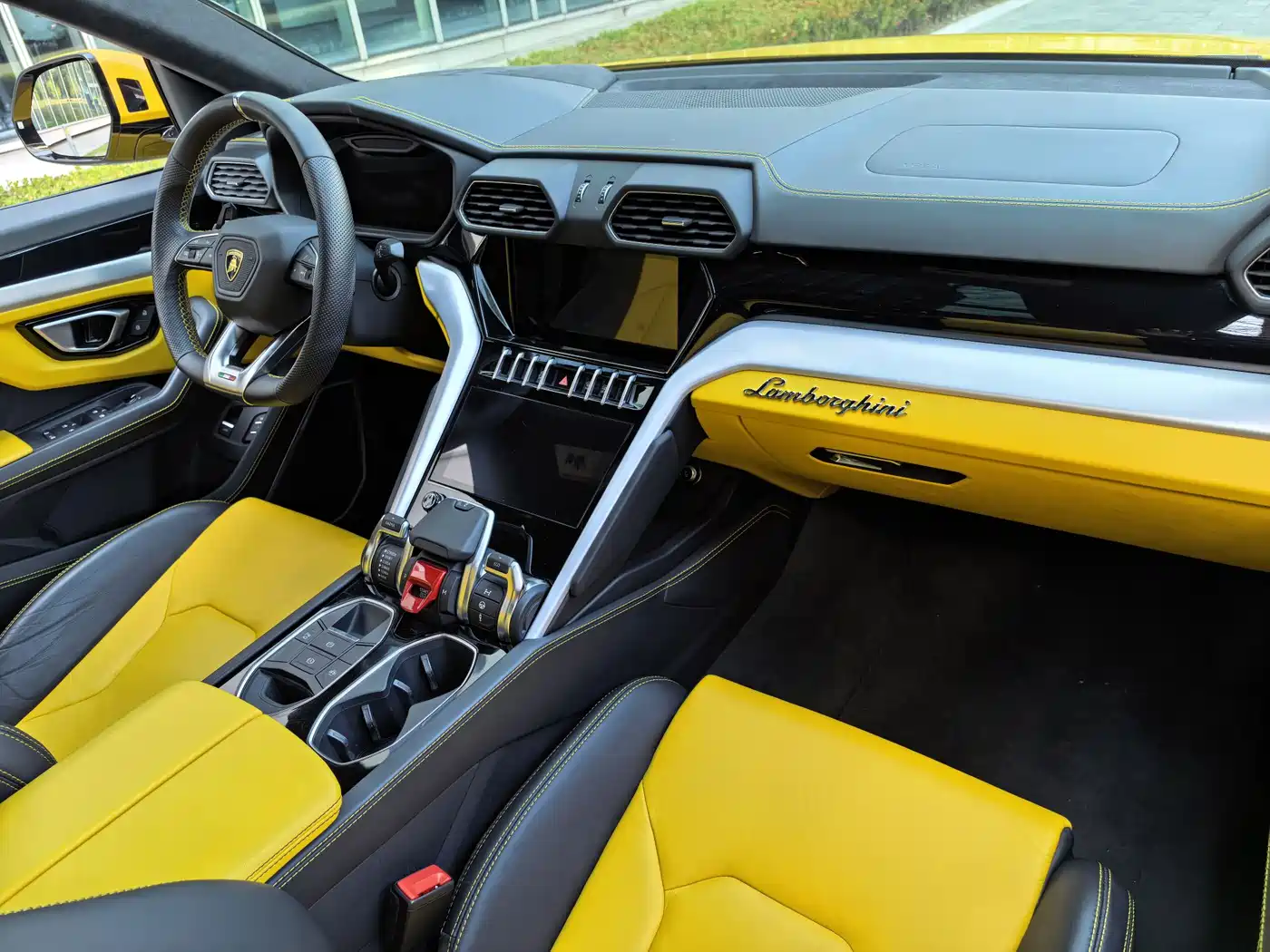 Lamborghini Urus 2021 4.0T V8 фото 41