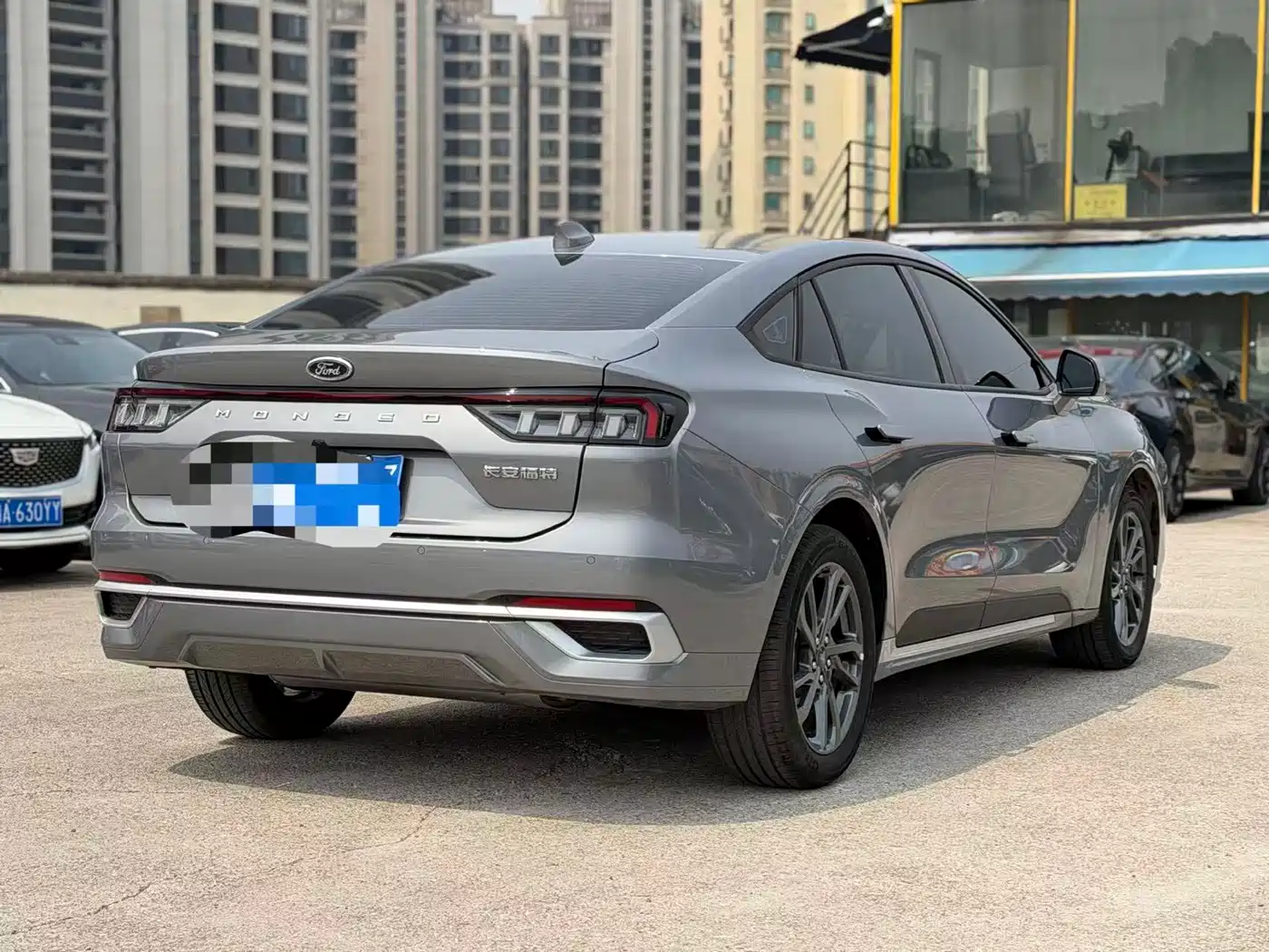 FORD MONDEO