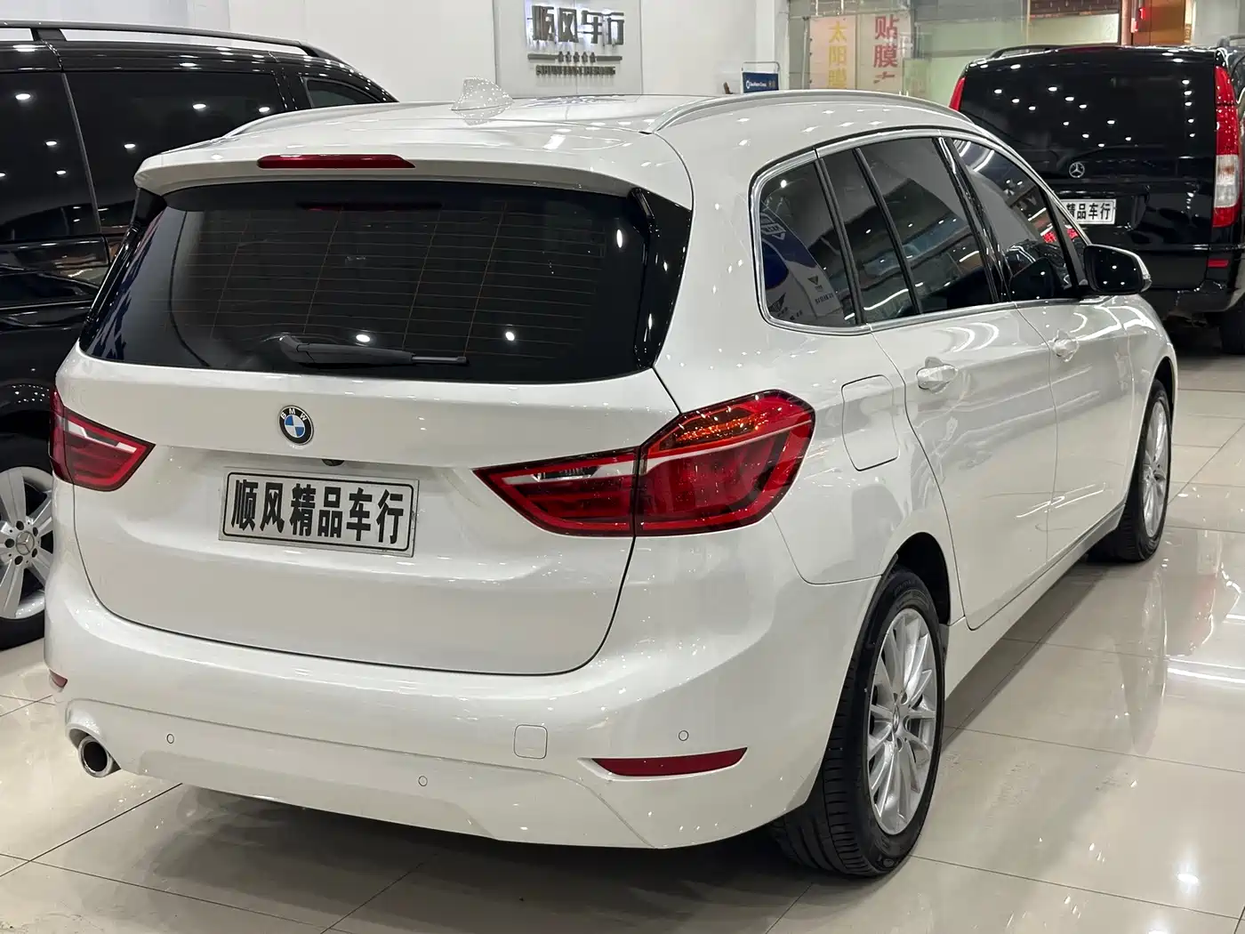 BMW 2 Series Gran Tourer 2020 2019 220i Leading
